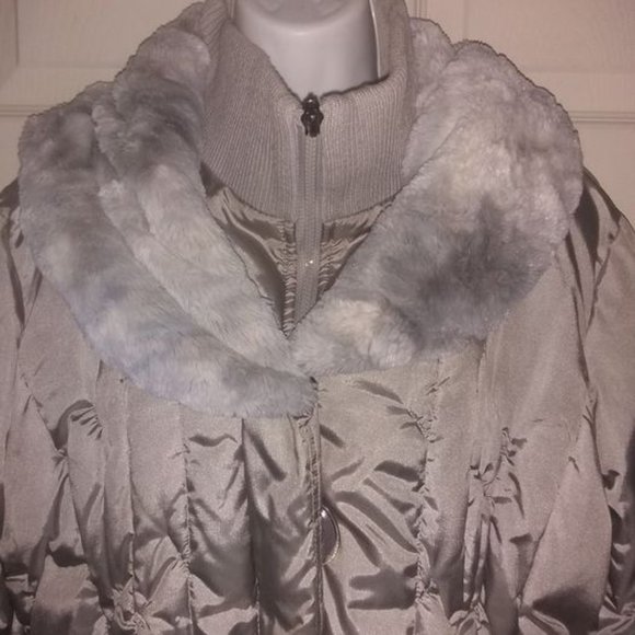 Ladies Winter Coat by Laura - Picture 5 of 8